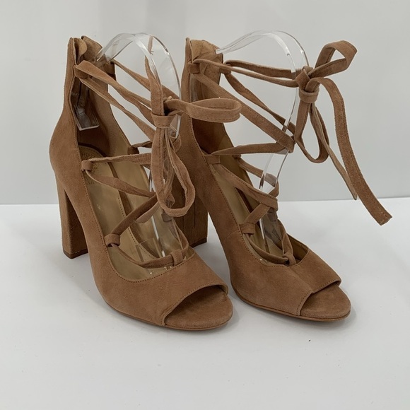 Vince Camuto Tannen peeptoe sandal block heel shoe tan suede ankle tie strappy 9 - Picture 2 of 5